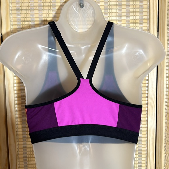 Victoria's Secret Sport Knockout Double Front Close Sports Bra Molded Cups 34B - Picture 9 of 16